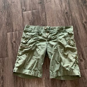 Sanctuary Short